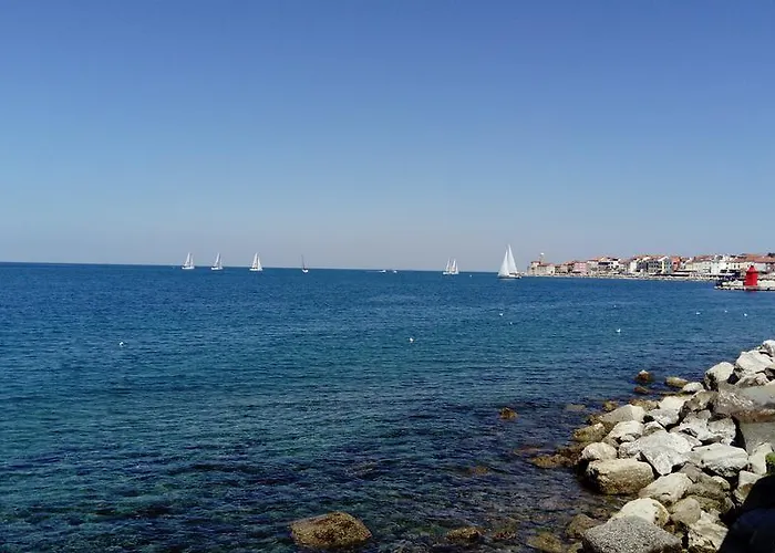 Strada Bella Solar Energy *